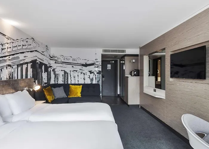 Radisson Blu Hotel, Centre 4* エディンバラ