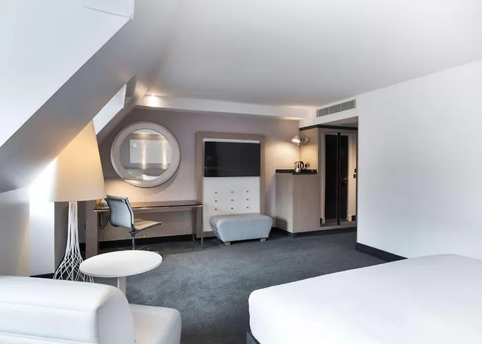 Radisson Blu Hotel, Centre 4* エディンバラ