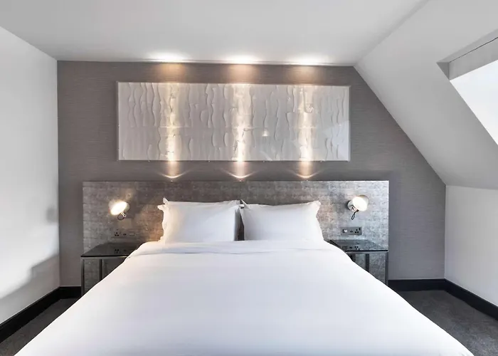 Radisson Blu Hotel, Centre 4* エディンバラ