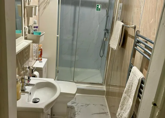 Central דירה אדינבורו