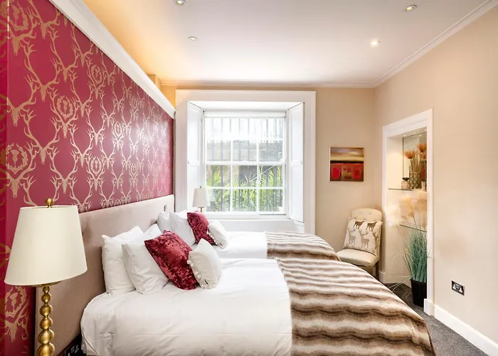 Joivy Ultra Luxe Near Princes Street *
