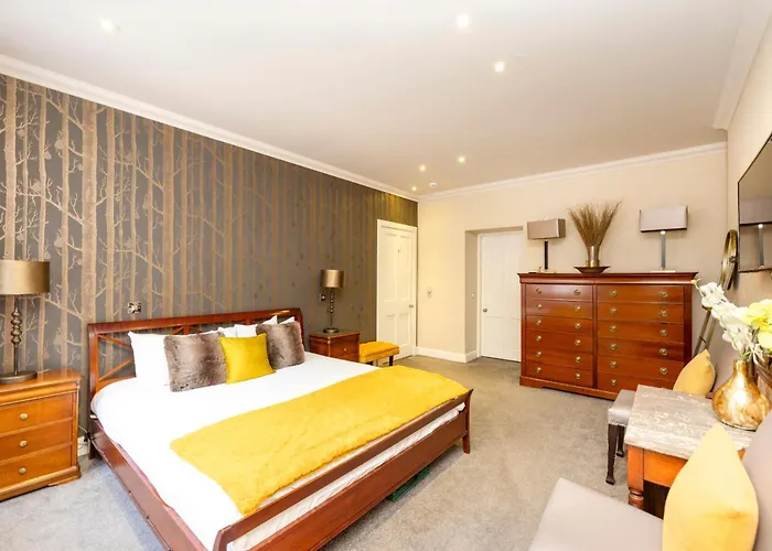Joivy Ultra Luxe Near Princes Street אדינבורו