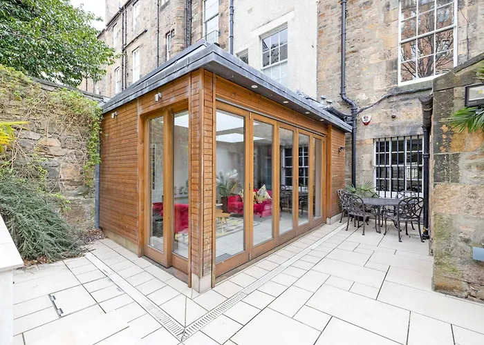 Joivy Ultra Luxe Near Princes Street