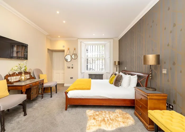 Joivy Ultra Luxe Near Princes Street דירה