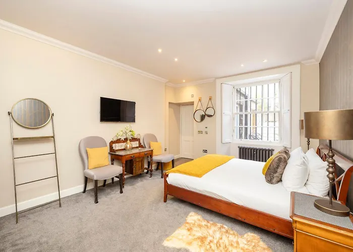 Joivy Ultra Luxe Near Princes Street 아파트