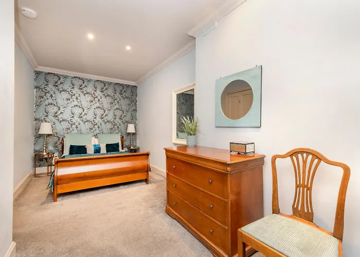 아파트 Joivy Ultra Luxe Near Princes Street