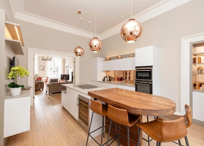 아파트 Joivy Ultra Luxe Near Princes Street *