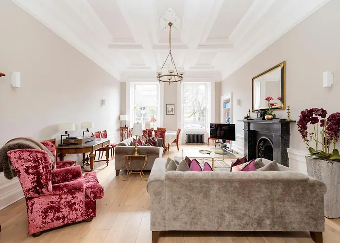 Joivy Ultra Luxe Near Princes Street *