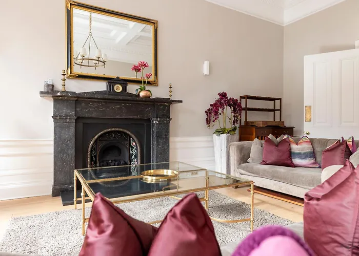 Joivy Ultra Luxe Near Princes Street