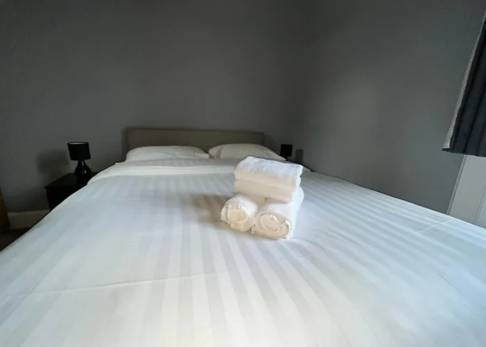 No6 West Coates Hotel Edinburgh