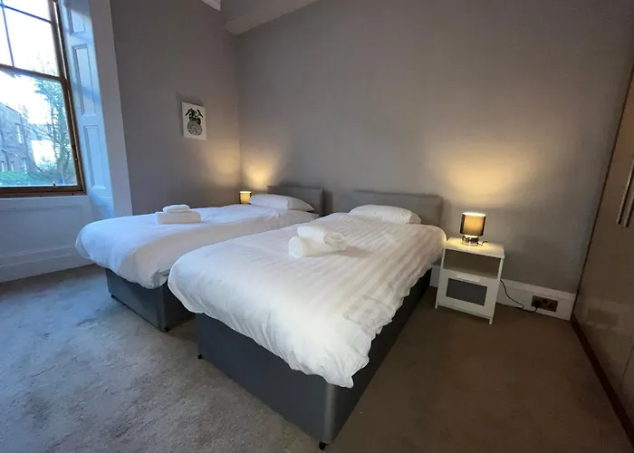No6 West Coates Hotel