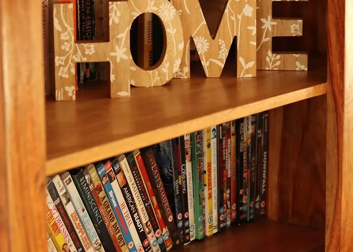 3 Bedrooms Flat In Old Town Sleeps 6