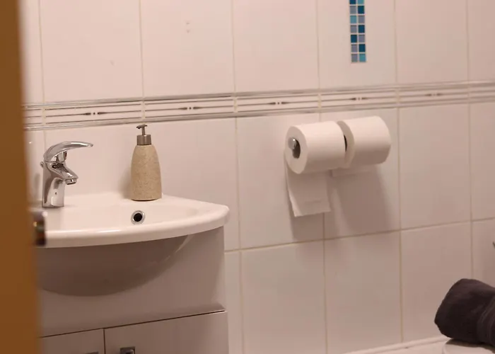 דירה 3 Bedrooms Flat In Old Town Sleeps 6 אדינבורו