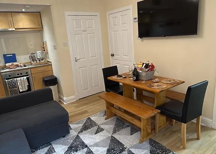 דירה One Bedroom Flat In Old Town , Heart Of Flat Sleeps 6 אדינבורו