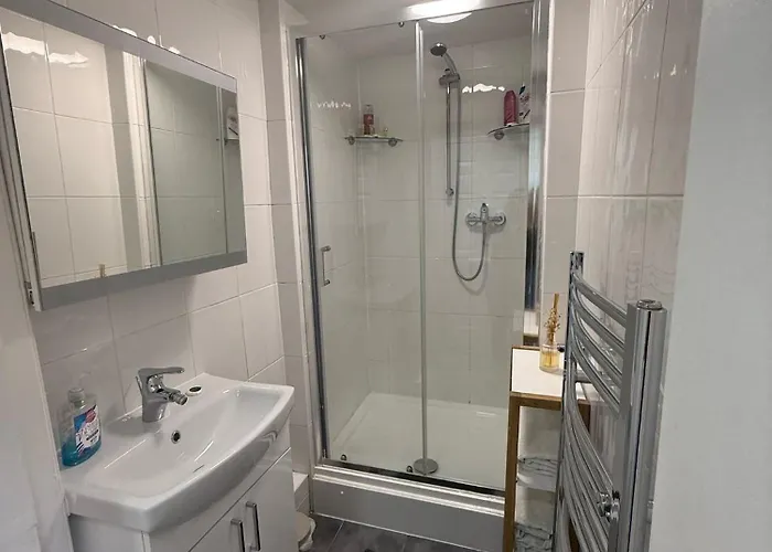 דירה One Bedroom Flat In Old Town , Heart Of Flat Sleeps 6 אדינבורו