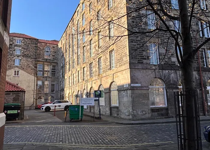 شقة The Shore Modern 2 Bedroom إدنبرة