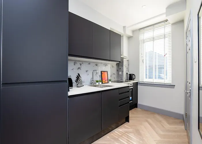 Apartamento 1-Bed Apartment-Free Parking - By Holiday Homes Edimburgo