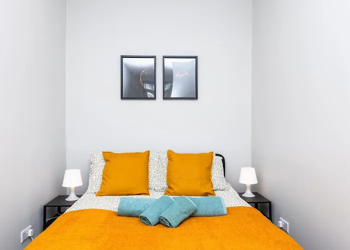 Διαμέρισμα 1-Bed Apartment-Free Parking - By Holiday Homes