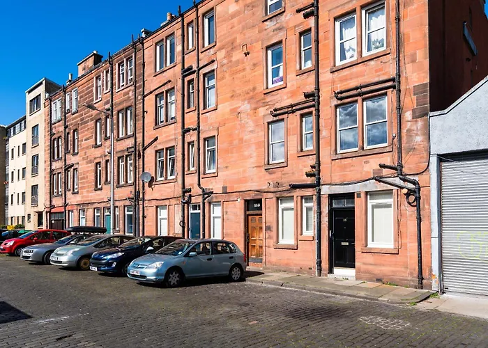 1-Bed Apartment-Free Parking - By Holiday Homes * Edimburgo