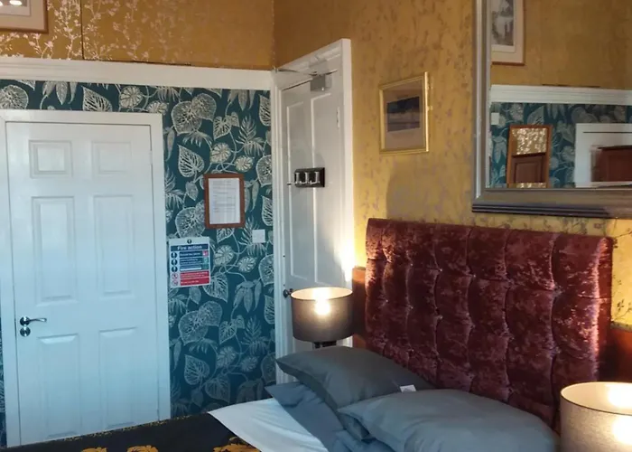 Guest house Ivy- Braveheart Edinburgh