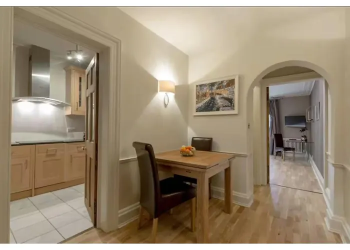 Apartmán Joivy Boutique With Patio In New Town *