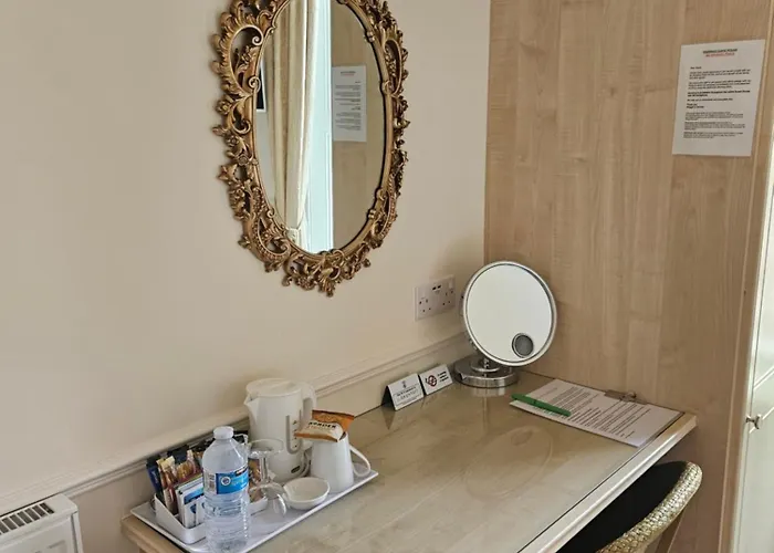 Highfield 4* Edinburgh