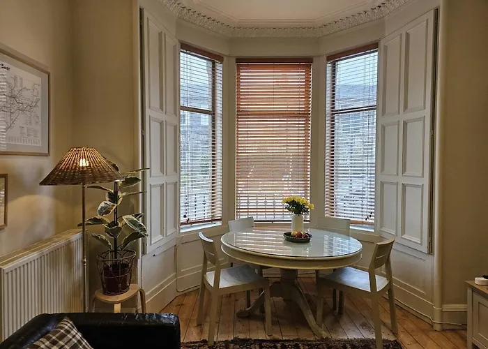 Lejlighed Two-bed In Vibrant Stockbridge, Edinburgh