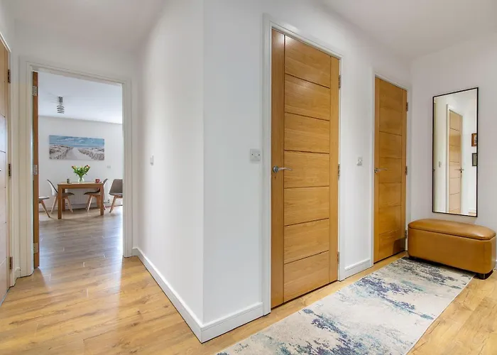 Beautiful Meadowbank With On-street Parking Апартаменты