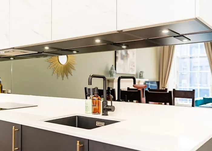 Dragon Luxury At 9 Albyn Place Эдинбург