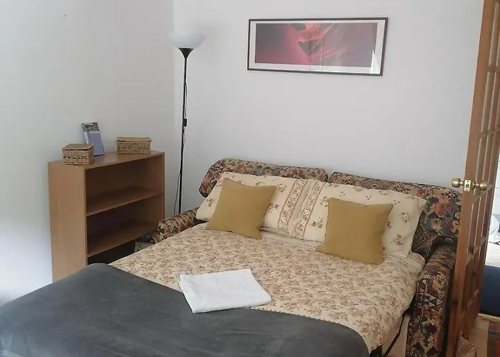 Feng Shui Flat For 4