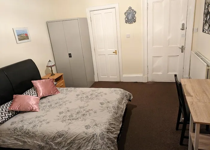 Lauriston Roomz מלון אדינבורו