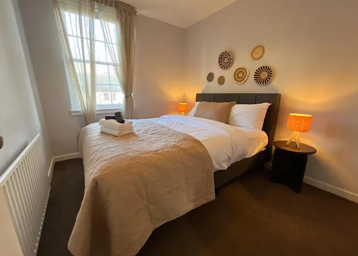 Nicolson Street Two Bedrooms Daire Edinburgh