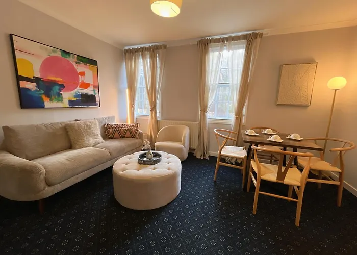 Nicolson Street Two Bedrooms