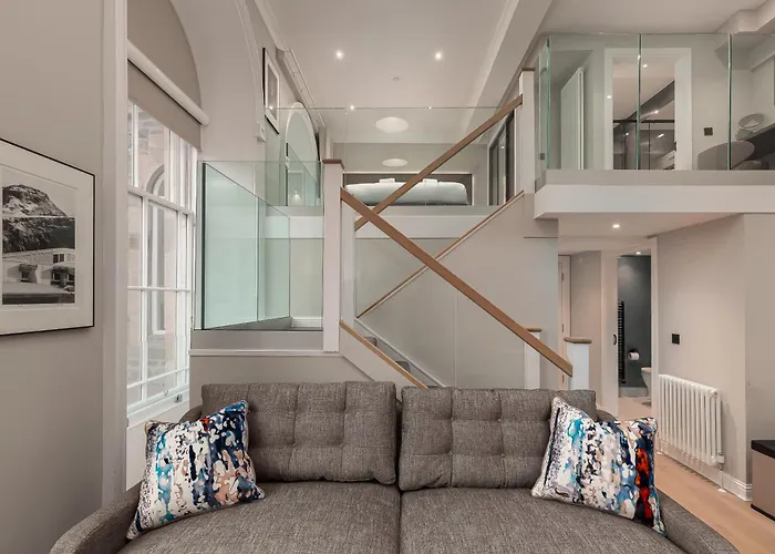 Destiny Scotland George Iv 아파트