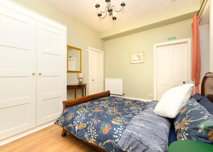 Stylish 1-bedroom *