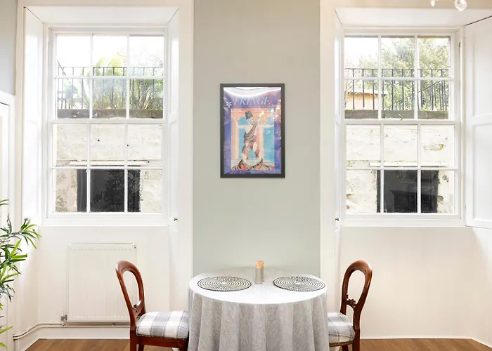 Stylish 1-bedroom شقة