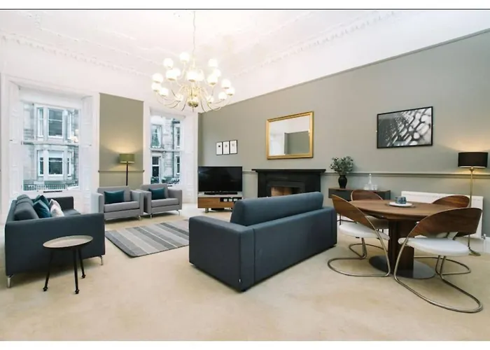 Joivy Elegant New Town Flat Near Princes Street Apartment