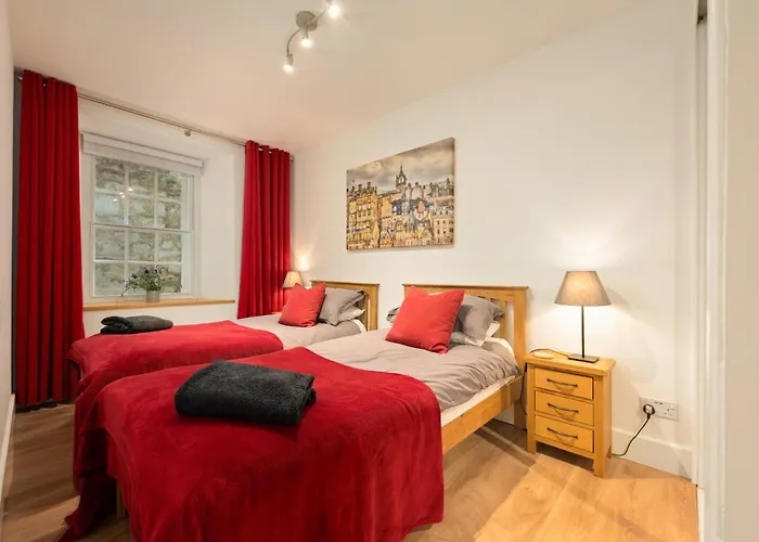 Lägenhet Heart Of Edinburgh's Historic Old Town - Blair Street - Sleeps 6 Edinburg
