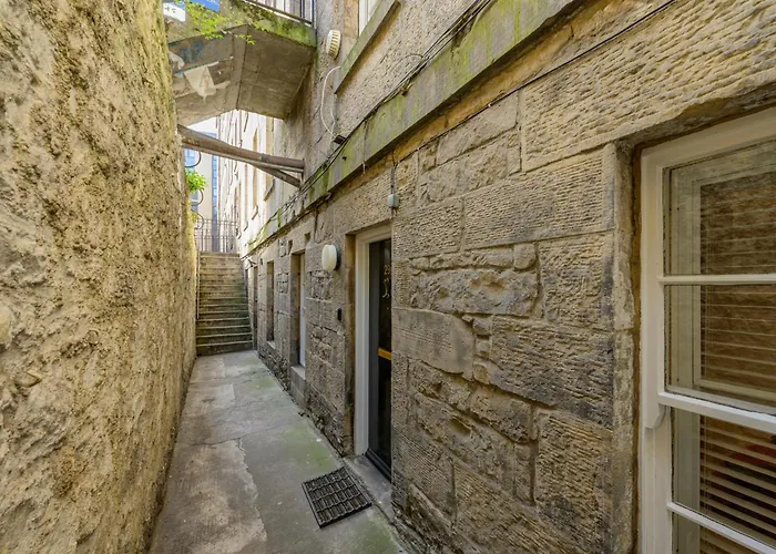 Lägenhet Heart Of Edinburgh's Historic Old Town - Blair Street - Sleeps 6