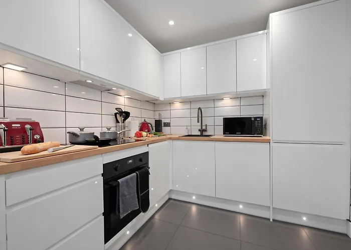 Heart Of Edinburgh's Historic Old Town - Blair Street - Sleeps 6 Edinburg