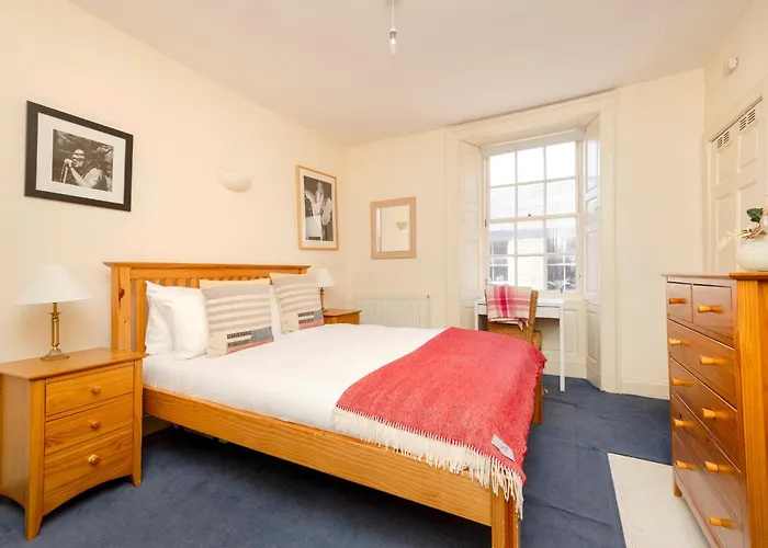 Apartment Joivy Gorgeous 2-bed Flat Near Castle Edinburgh