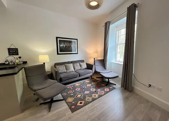 King's Stable 2 * אדינבורו