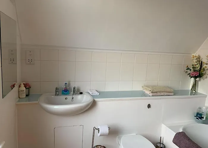 Vendégház Hillhouse 3*