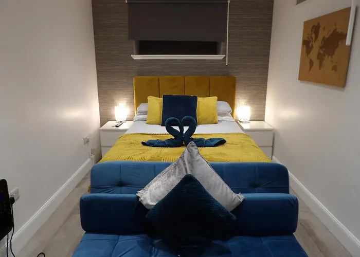 Apartment Montgomery Lovely 3 Bedroom With Private Garden In Centre *
