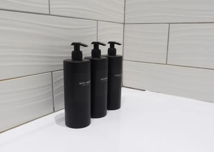 Montgomery Lovely 3 Bedroom With Private Garden In Centre إدنبرة