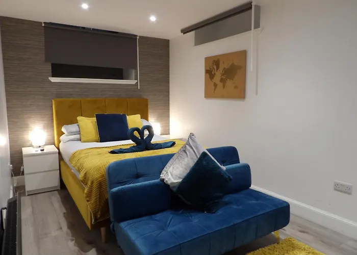 Apartment Montgomery Lovely 3 Bedroom With Private Garden In Centre