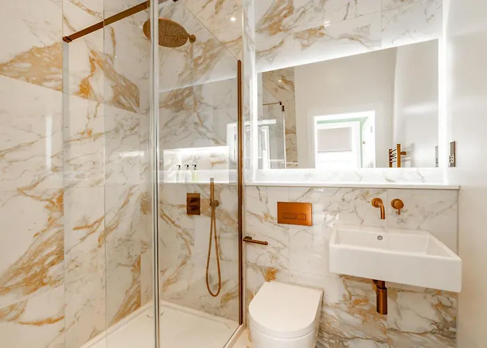 Апартаменты Dragon Luxury At 9 Albyn Place Эдинбург