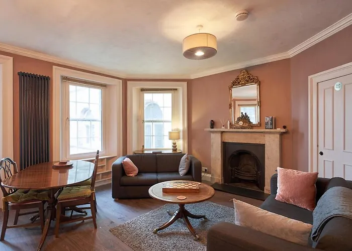 شقة 3 Bedroom - Historic Old Town