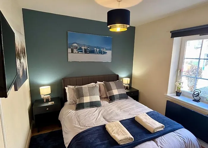 The Wheel House - Private Front Door And Free Parking Apartment Edinburgh