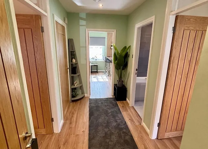 The Wheel House - Private Front Door And Free Parking Apartment Edinburgh